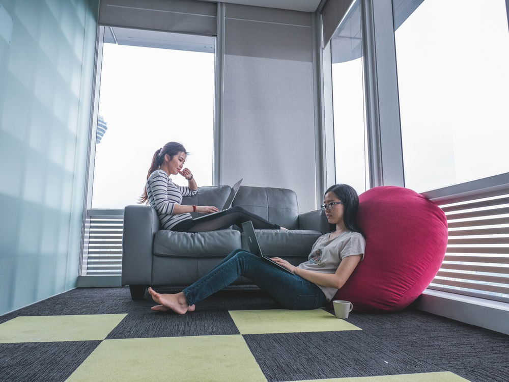 woman-working-in-room (1)